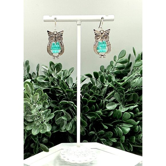 Antique Silver Tone Turquoise Beaded Owl Dangle Earrings Vintage Style Jewelry - Picture 4 of 7